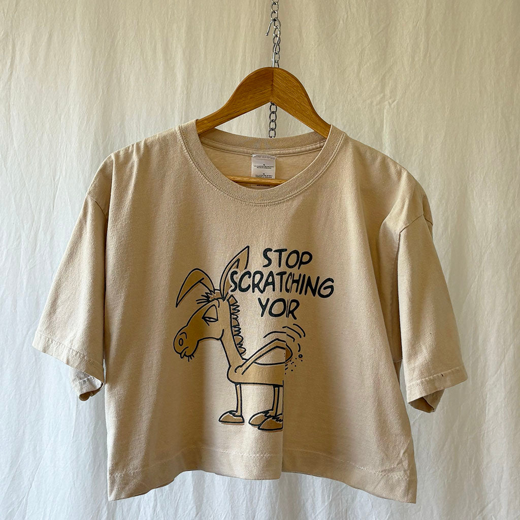 "Stop Scratching Your...' Cropped T-shirt